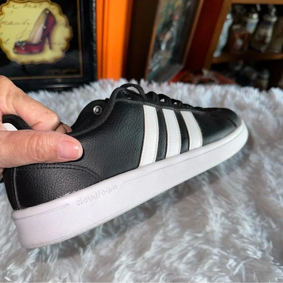 Adidas Neo Cloudfoam Core Black and white stripes Men's size 9.5 New Condition - Picture 9 of 9